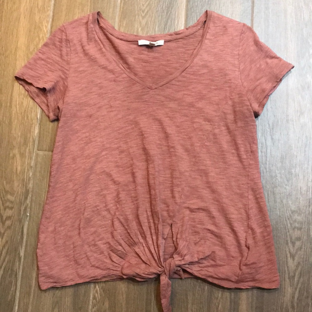 Express Tie T-shirt NWOT